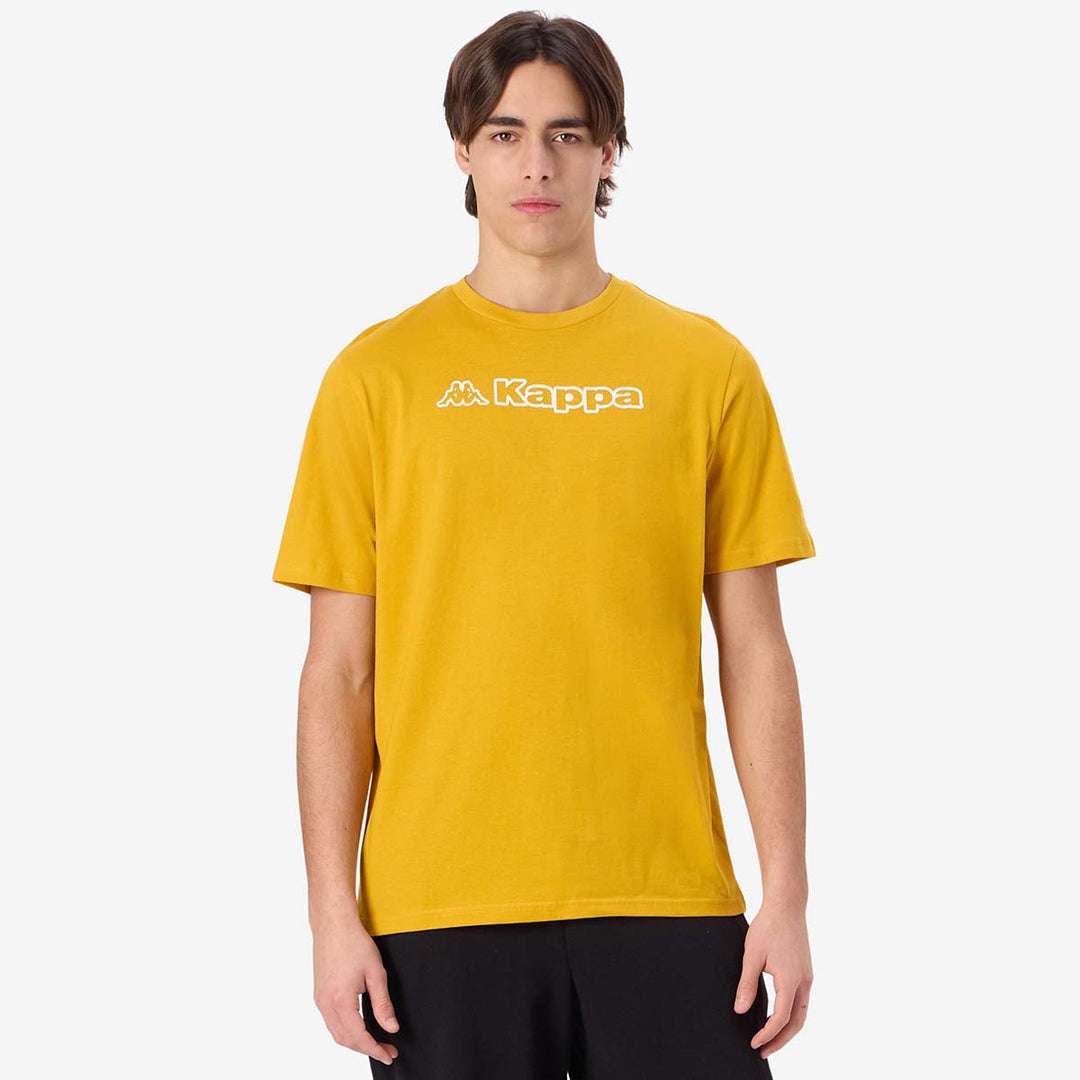 T-Shirt Feddu Jaune Homme main