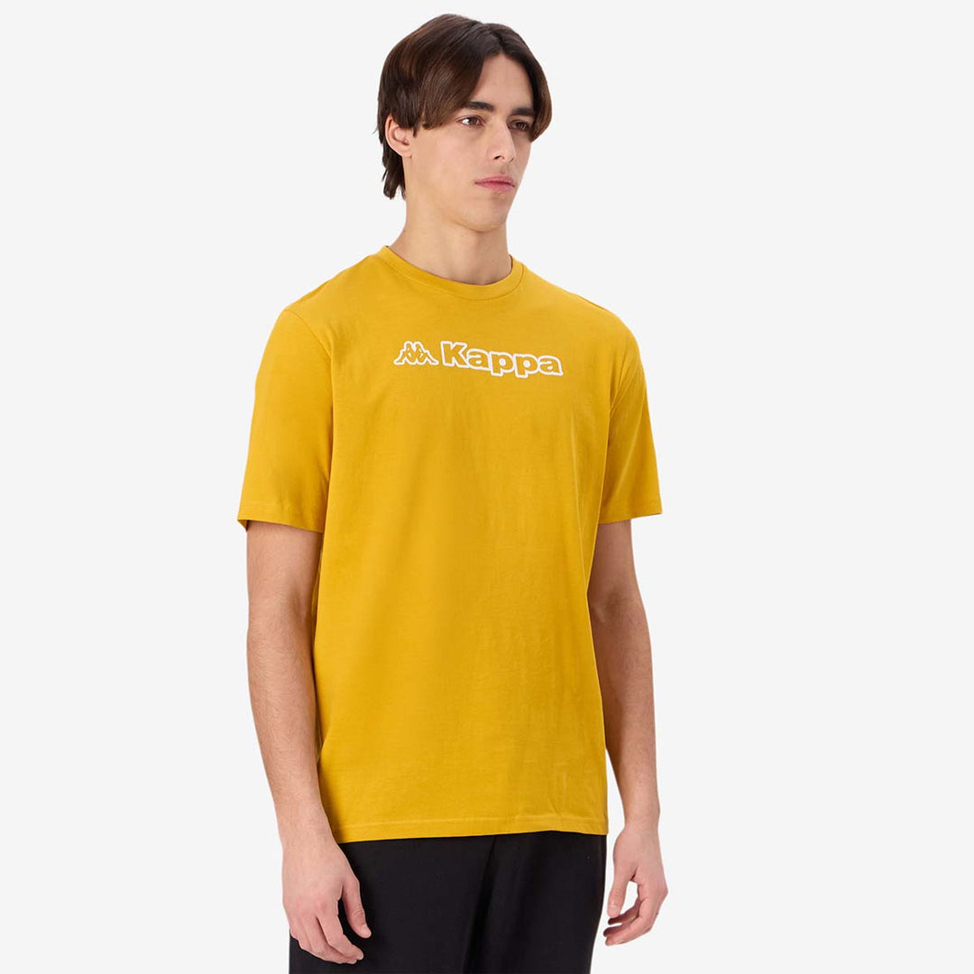 T-Shirt Feddu Jaune Homme main