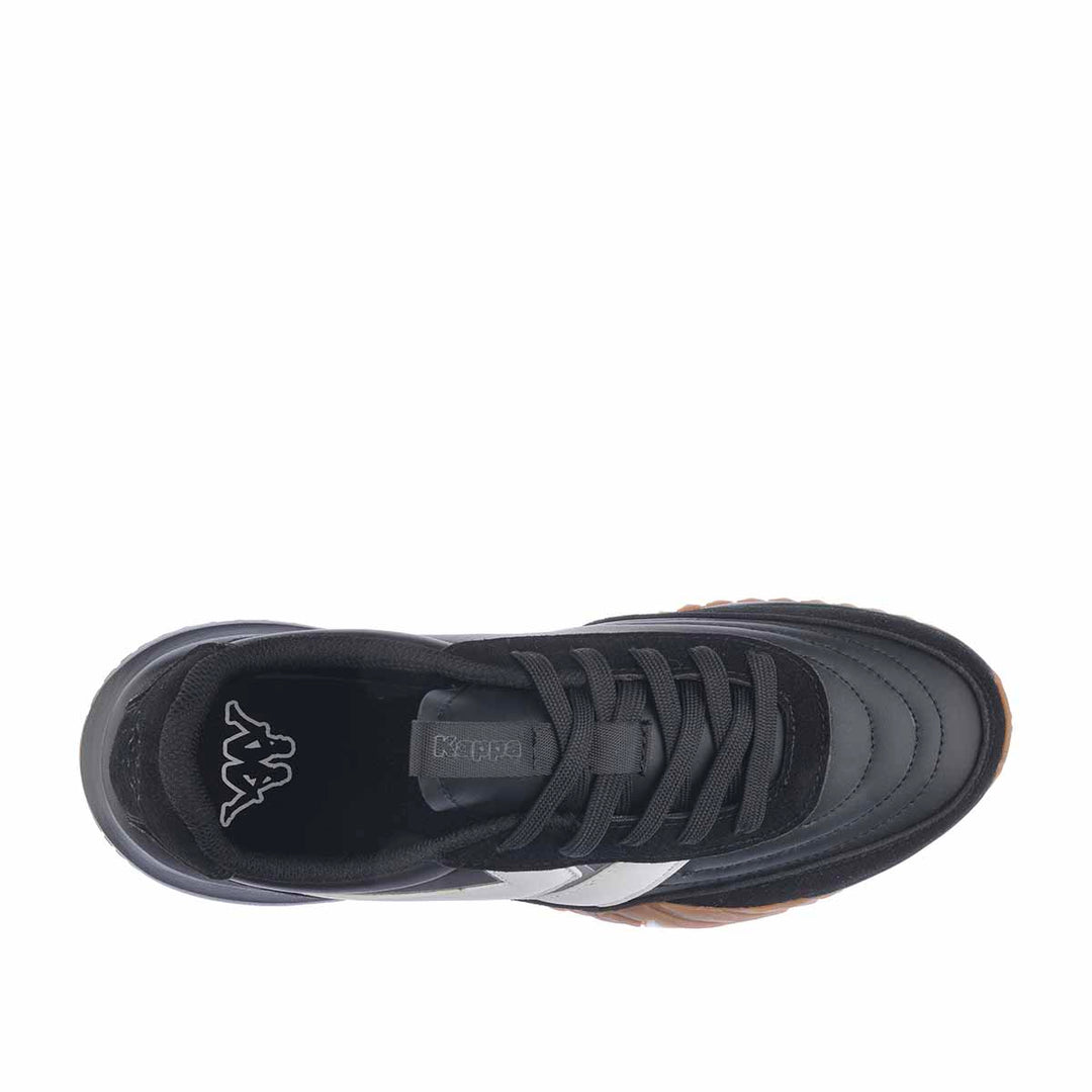 Baskets Dereck Noir Homme main