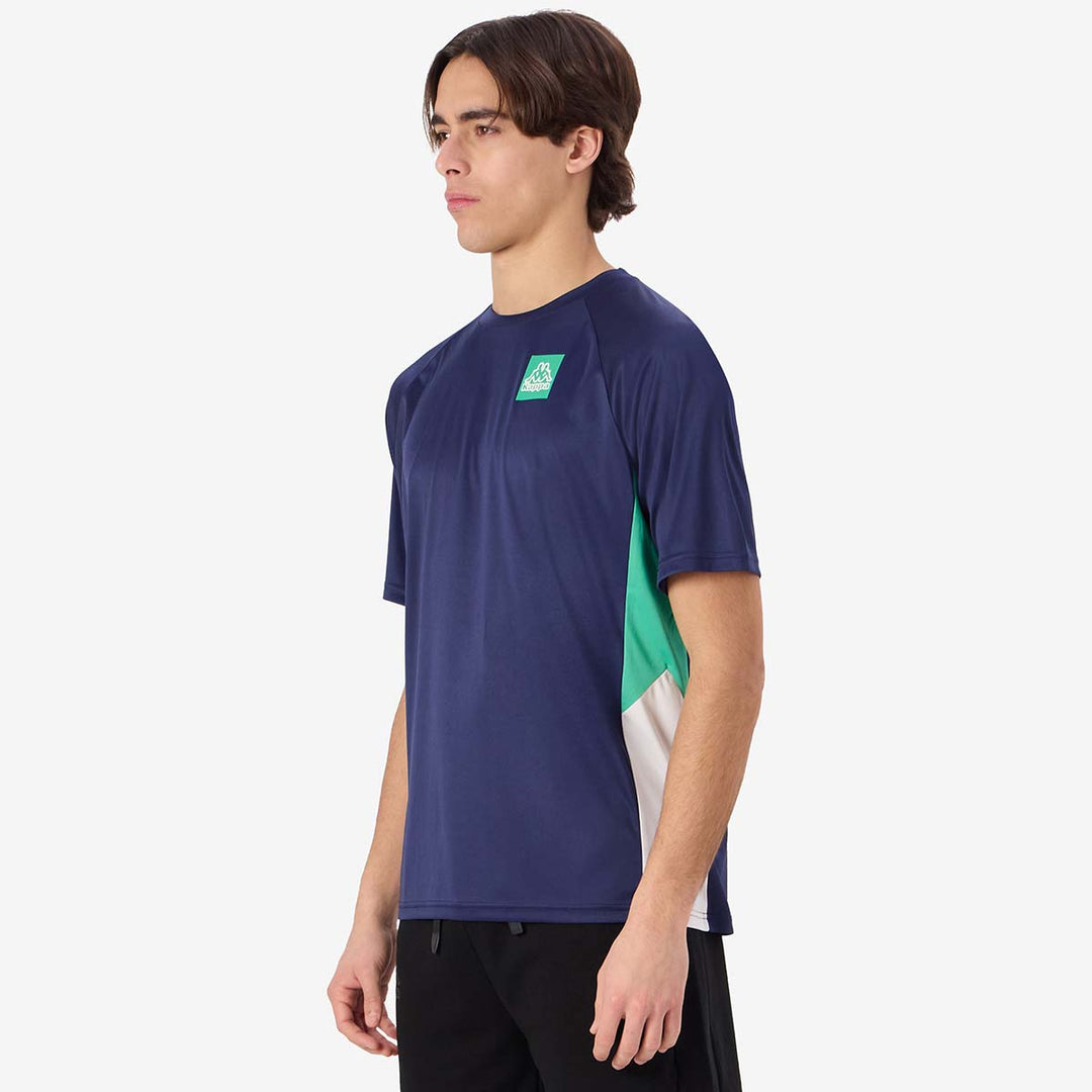 T-Shirt Guty Bleu Homme main