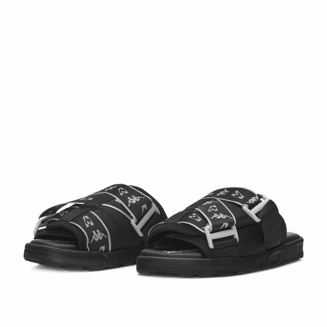 Claquettes Mitel Les Ardentes x Kappa Noir main