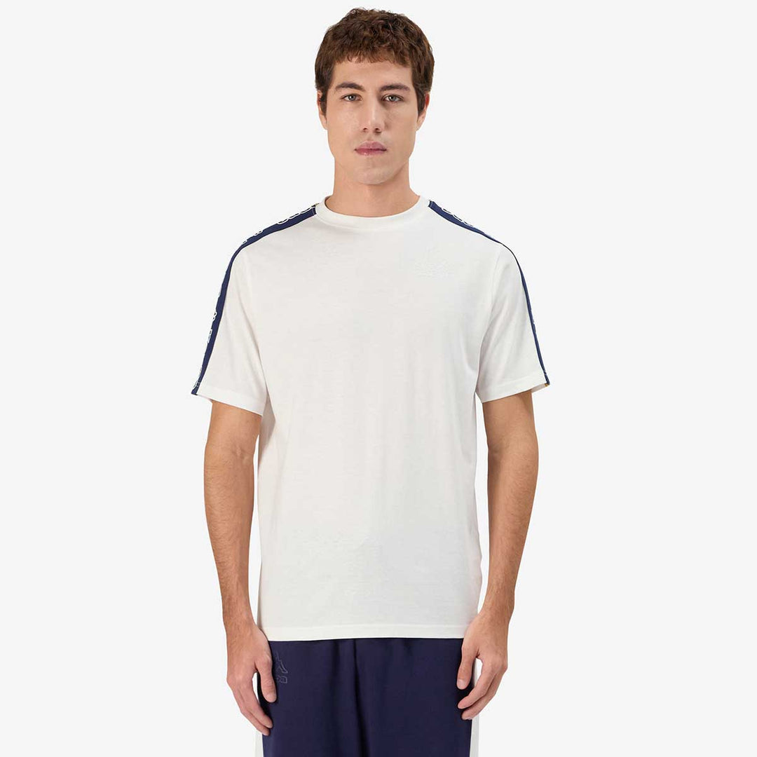 T-Shirt Tape Gramio Blanc Homme main