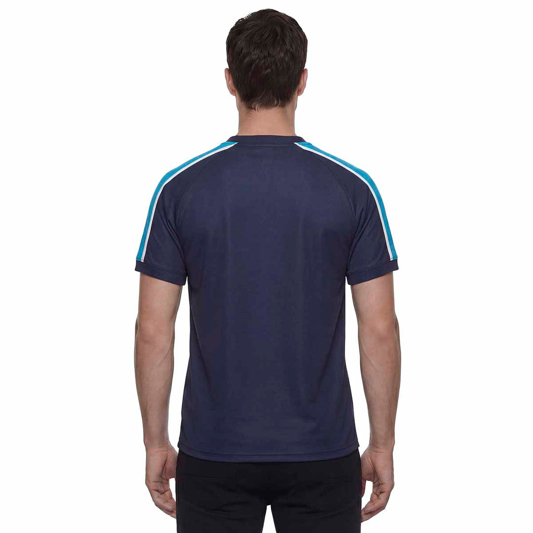 T-Shirt Itibo Bleu Homme main