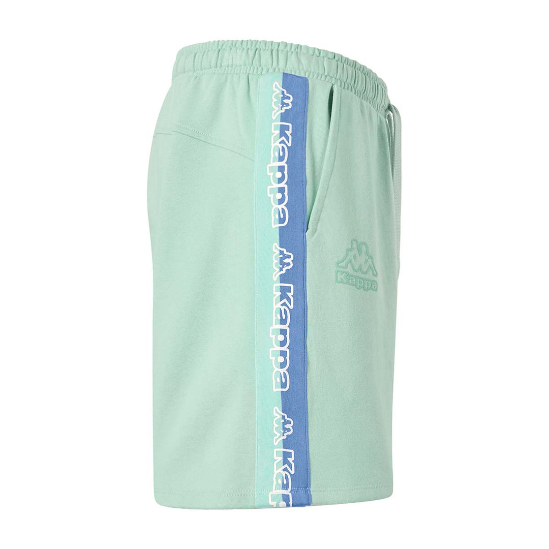 Short Tape Gerri Vert Homme main