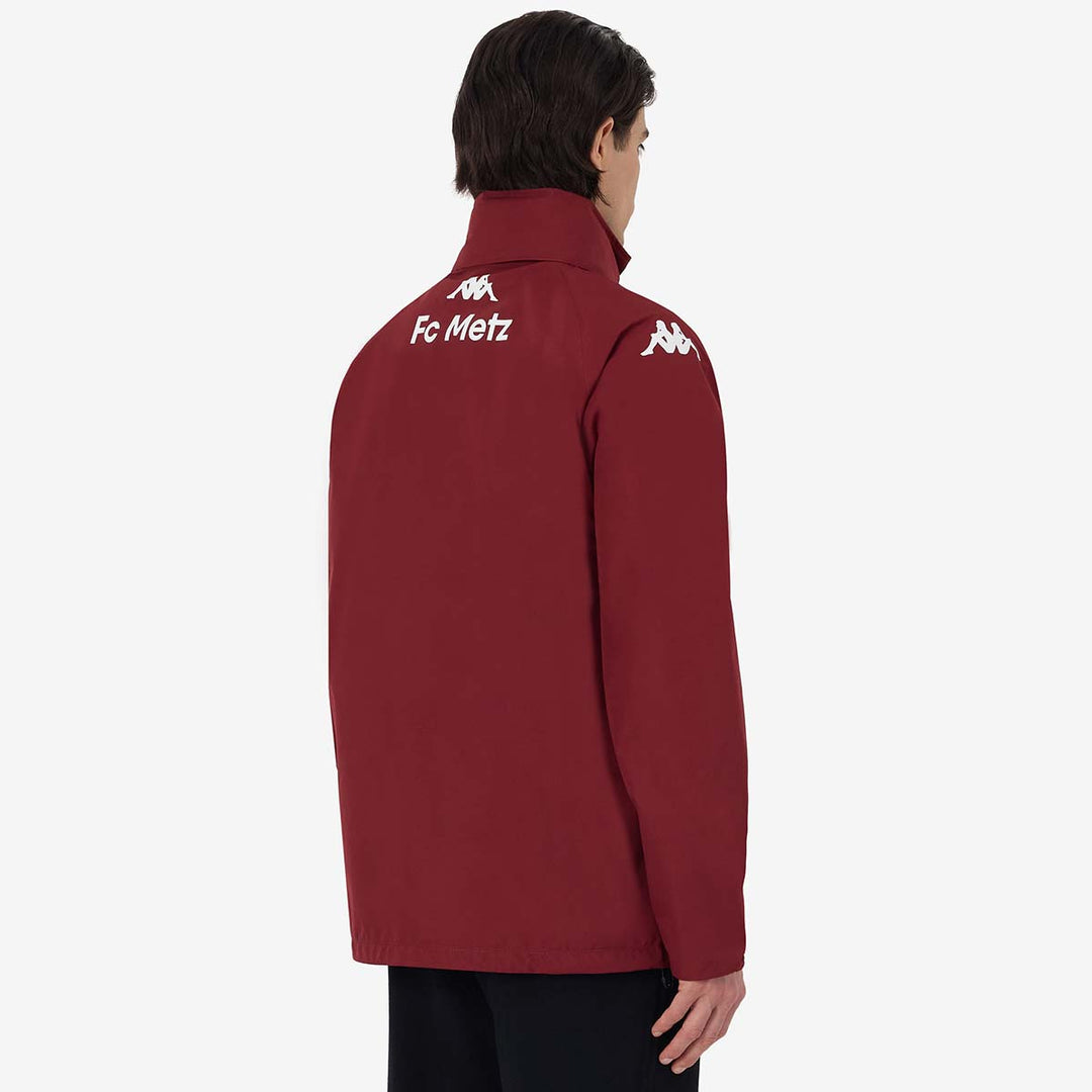 Veste Mavaro Pro FC Metz 25/26 Grenat Homme main