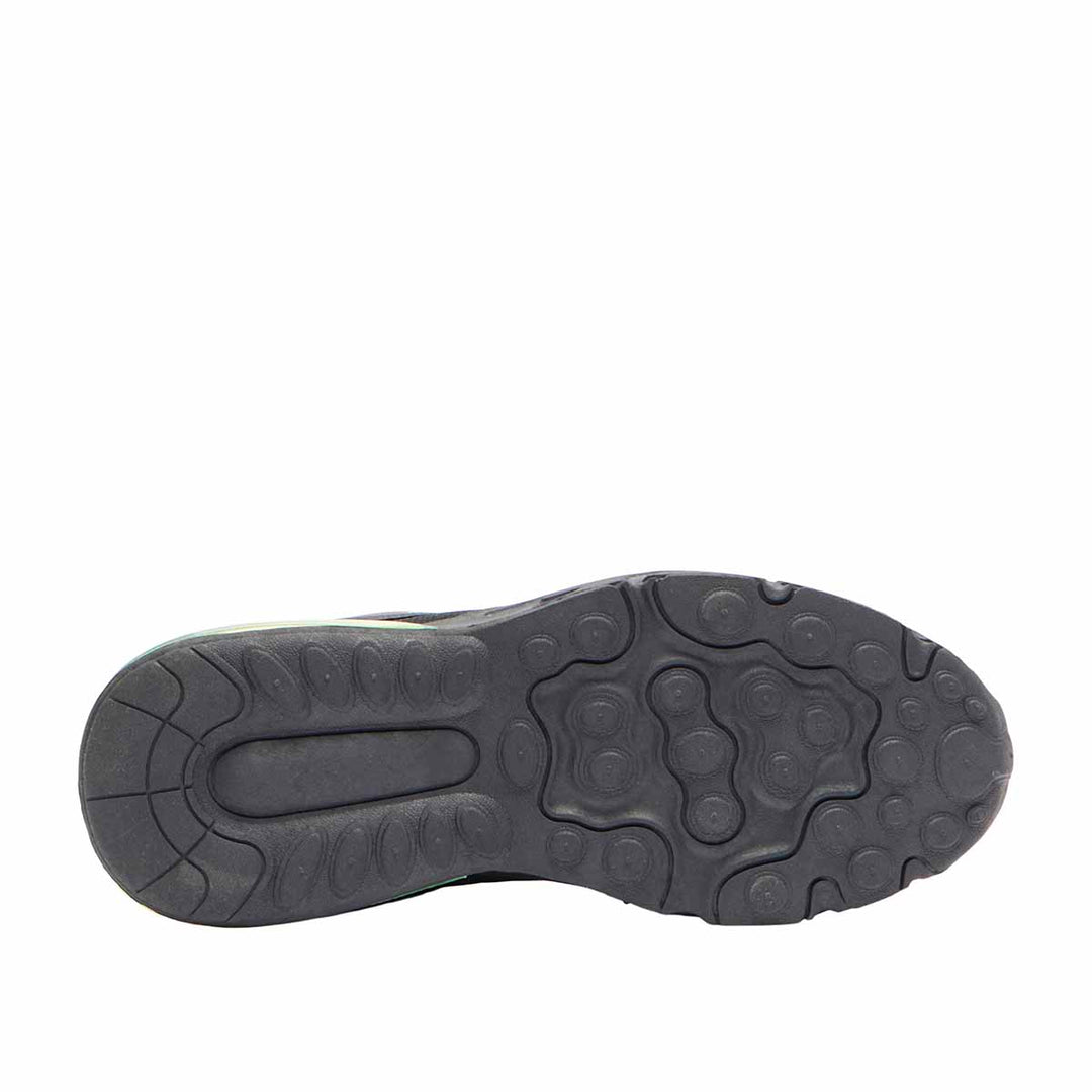 Baskets Saigon Noir Enfant main