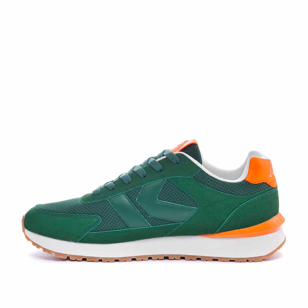 Baskets Martin Vert Homme main