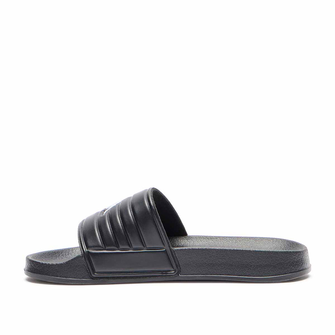 Claquettes Sarty Noir Enfant main