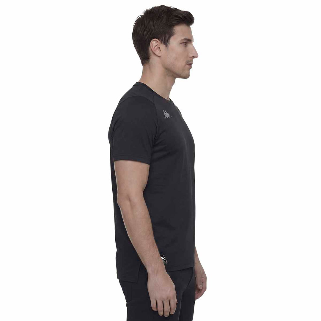 T-Shirt Igemo Pro Noir Homme main