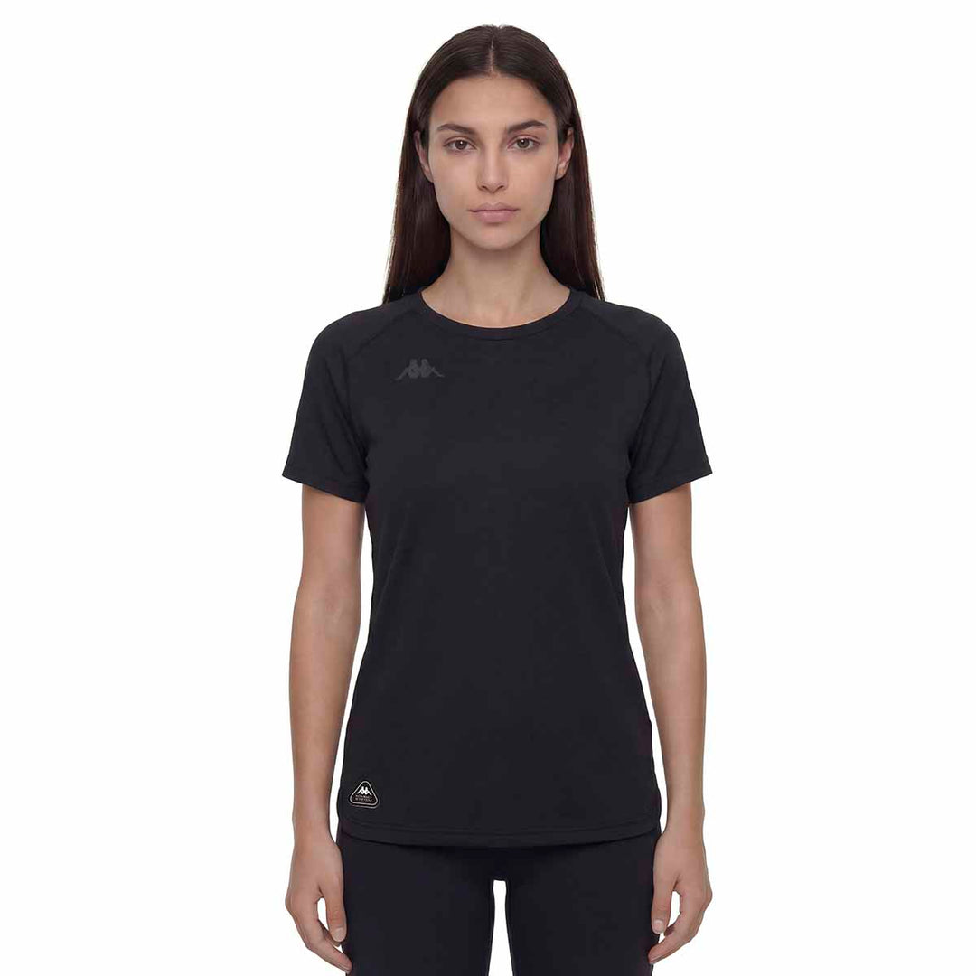 T-Shirt Ifad Noir Femme main