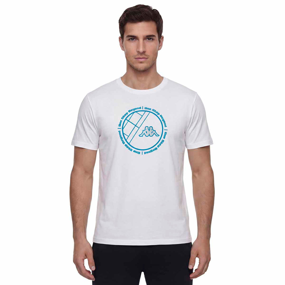 T-Shirt Illio Blanc Homme main