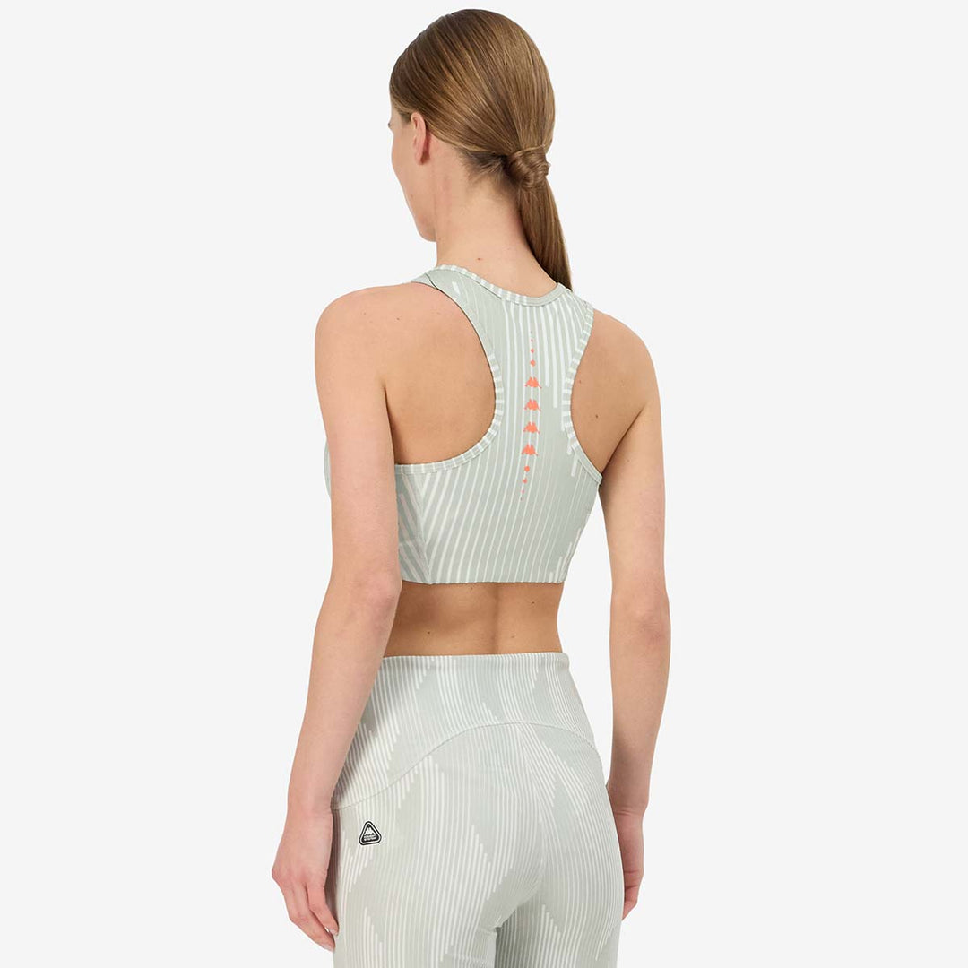 Brassière Kombat Gacin Gris Femme main
