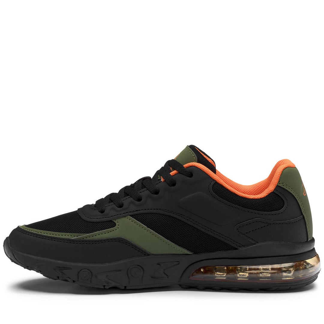 Baskets Saigon Noir Homme main
