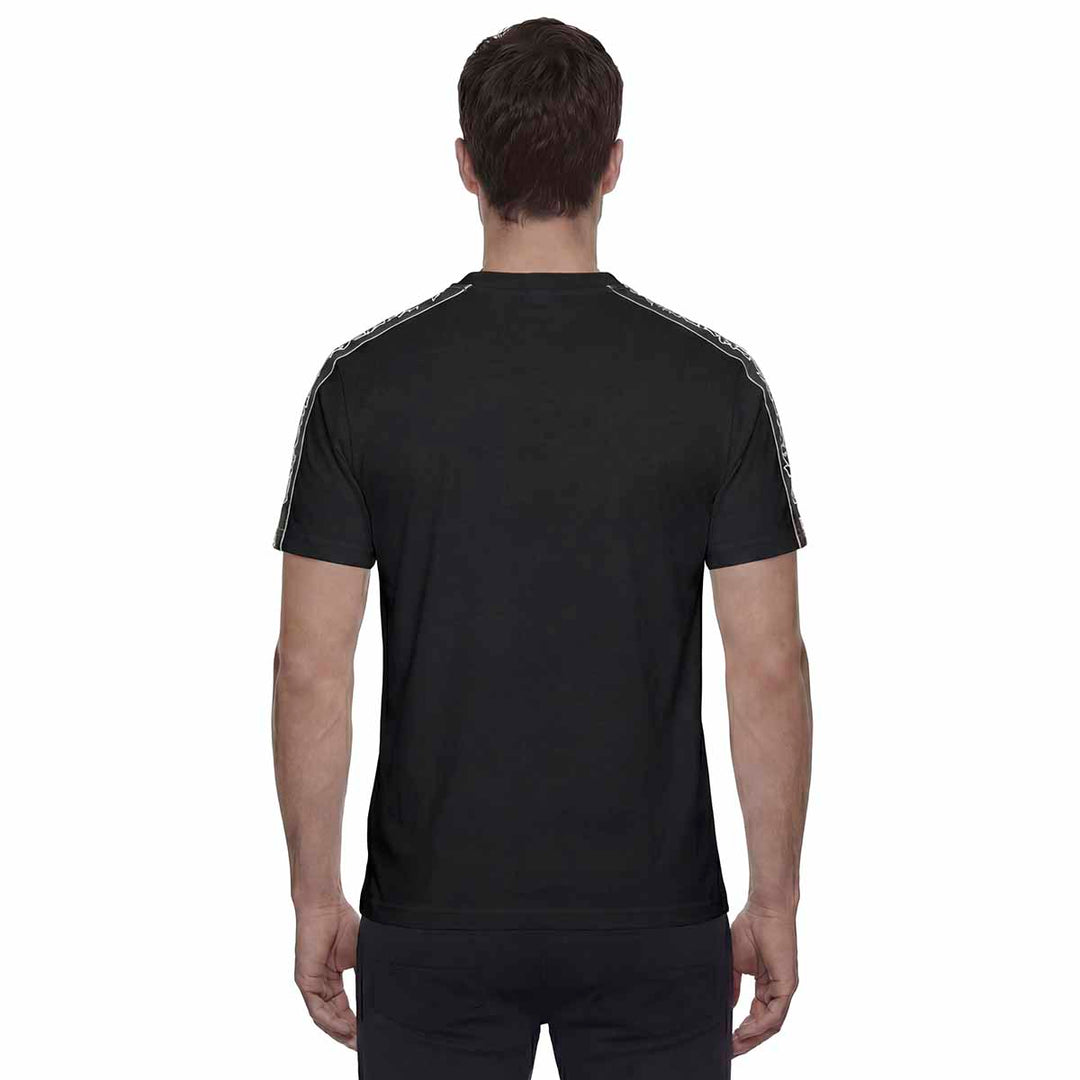 T-Shirt Gramio Noir Homme main