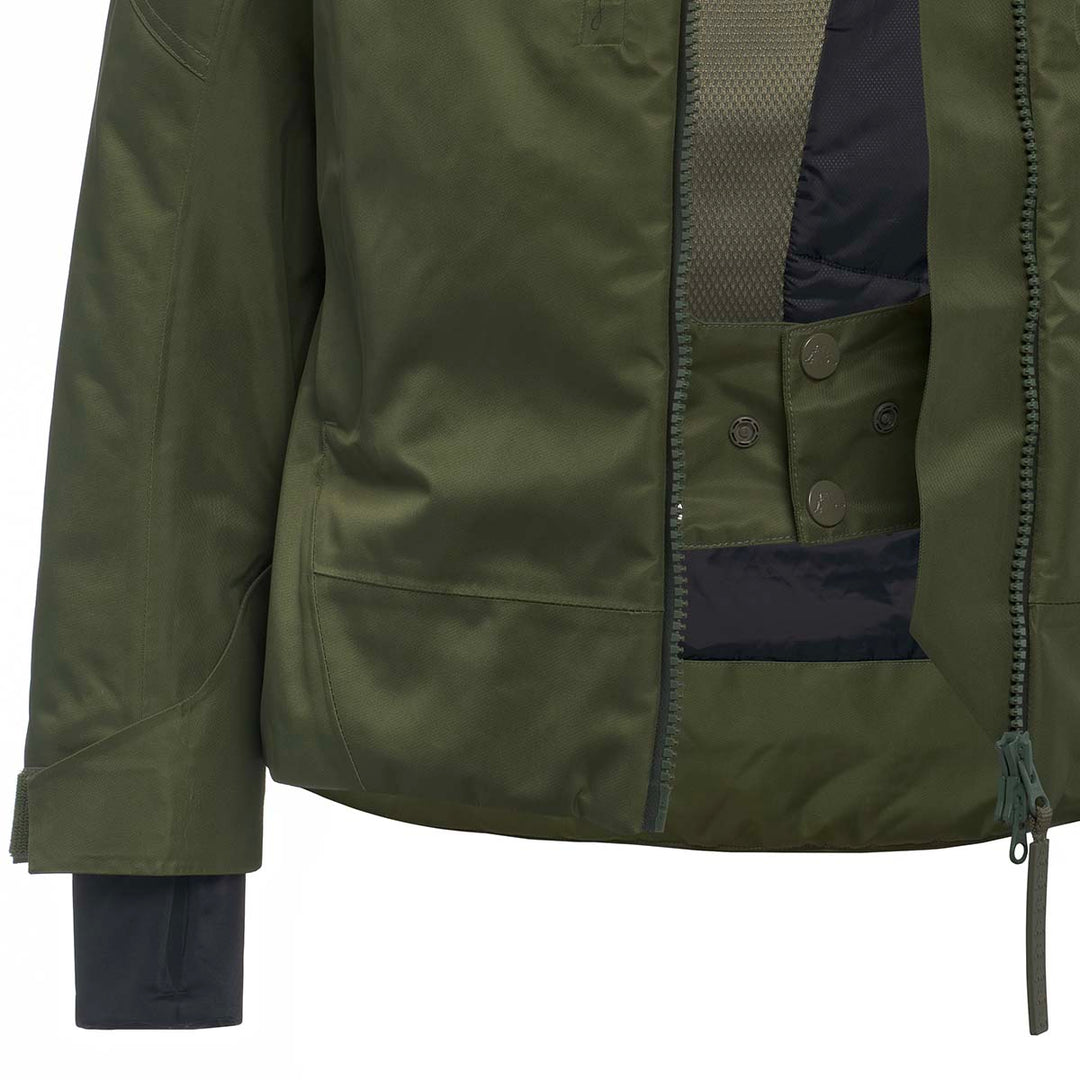 Manteau 6Cento 604R Vert Femme main