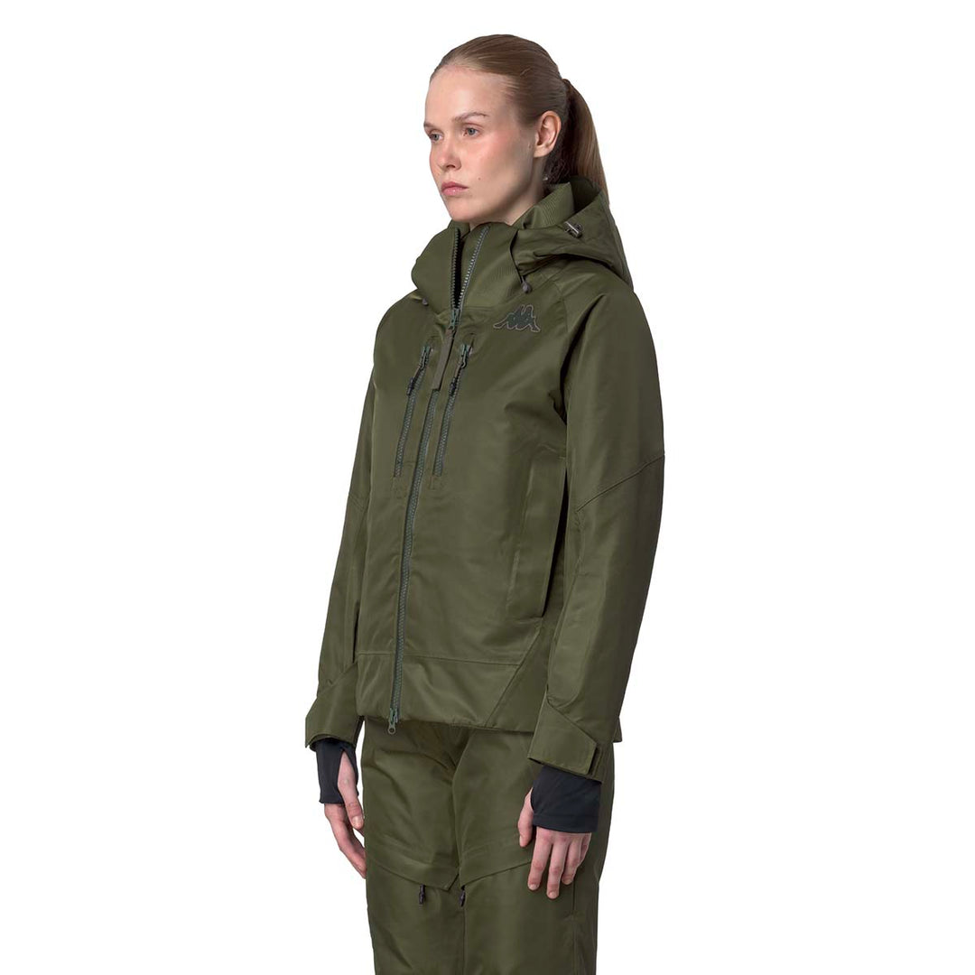 Manteau 6Cento 604R Vert Femme main