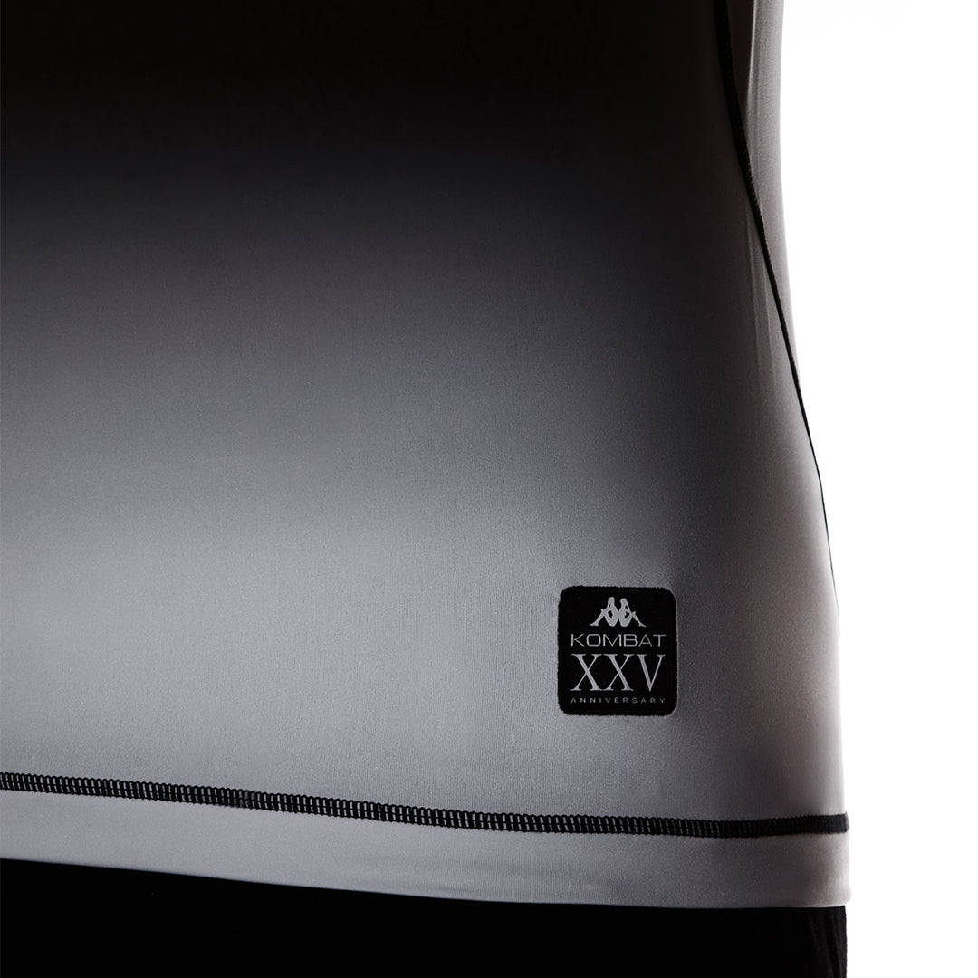 Maillot Kombat XXV Spezia 25/26 Blanc Homme main