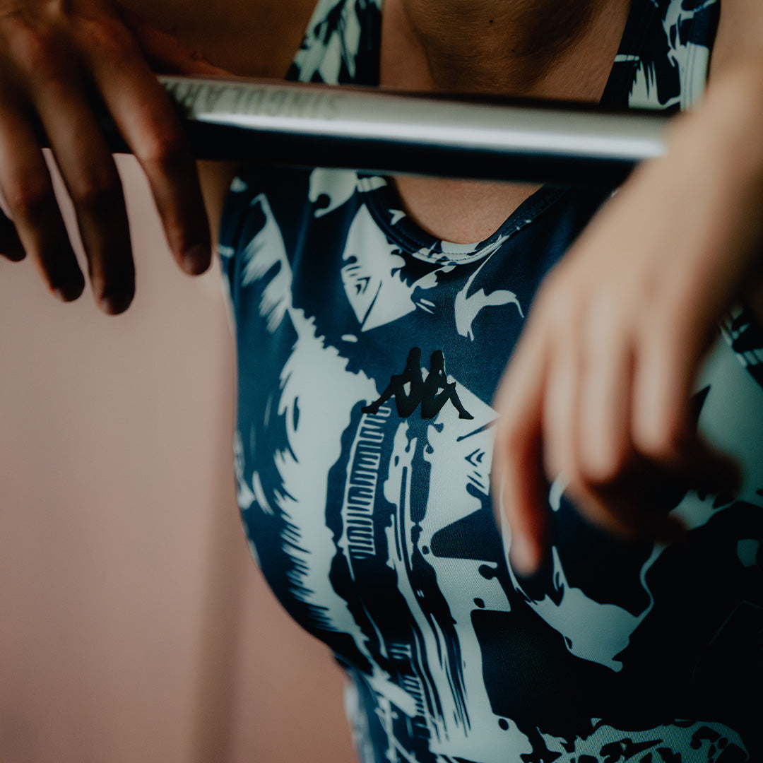 Brassière Irrana Pro Bleu Femme main