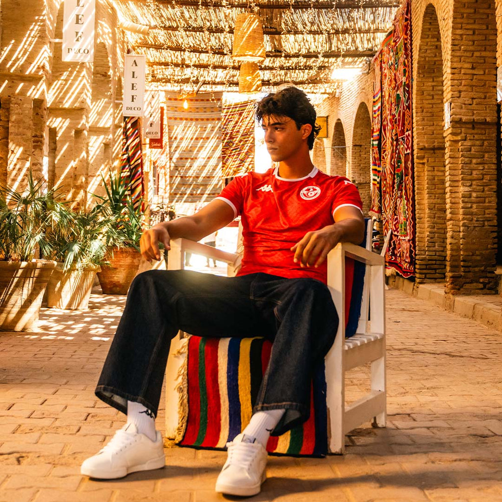Maillot Domicile Espérance Tunis Kombat - Rouge, Taille Normale - Collection Officielle 2024