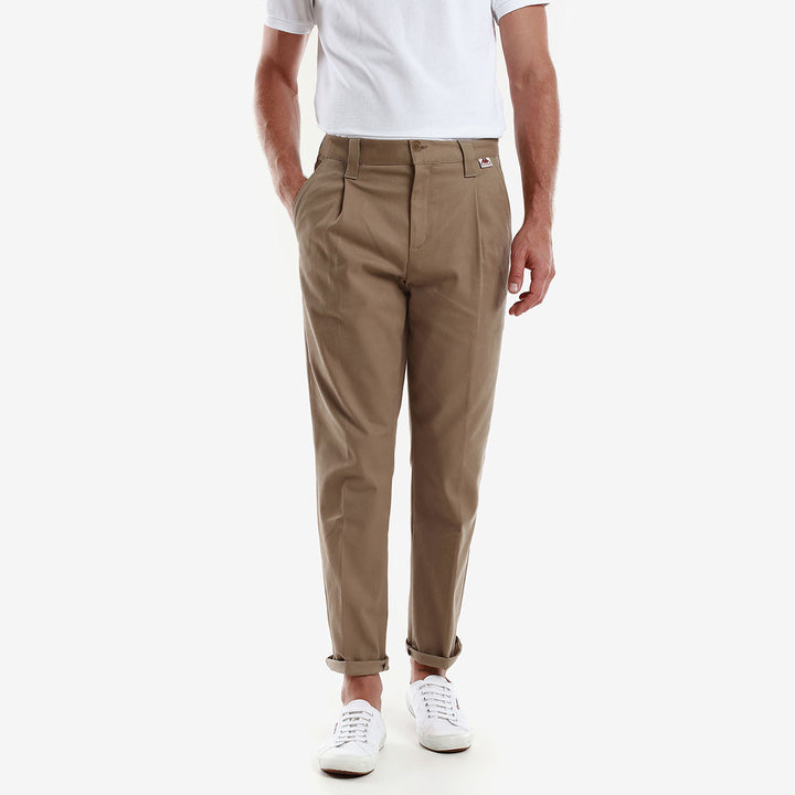 Robe di Kappa Pantalon Brax Beige porté